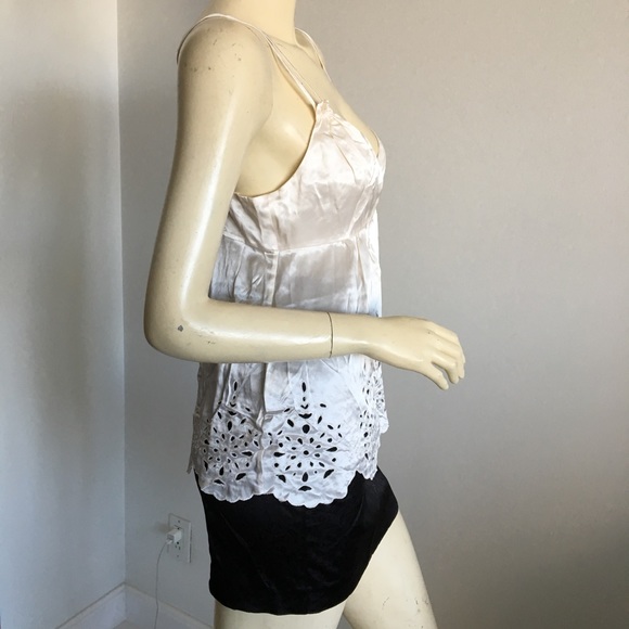 Bcbg ivory silk camisole with eyelet detail. Size small - Picture 4 of 8